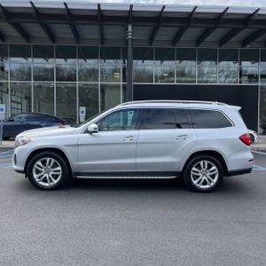 MERCEDES-BENZ GLS - 3