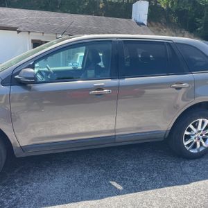 FORD EDGE SEL - 4