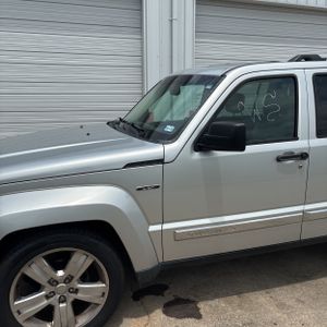 JEEP LIBERTY - 2