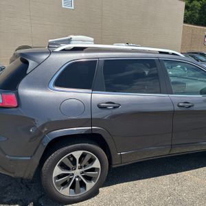 صورة 9 لـ 2019 JEEP CHEROKEE OVERLAND