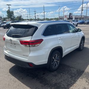 2017 Toyota HIGHLANDER XLE 照片 8
