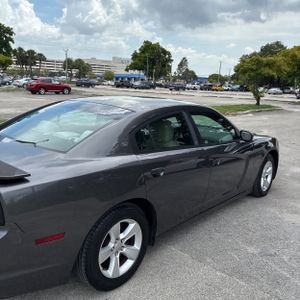 صورة 9 لـ 2014 Dodge CHARGER SE