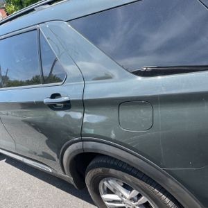 FORD EXPLORER XLT - 3