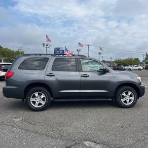 2015 Toyota SEQUOIA SR5 照片 10