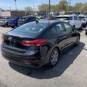 HYUNDAI ELANTRA SE - 8