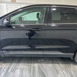 FORD EDGE SEL - 3