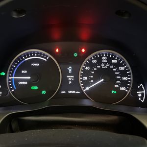 صورة مصغرة 39 لـ 2013 Lexus ES 300H BASE