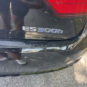 صورة مصغرة 23 لـ 2014 Lexus ES 300H BASE