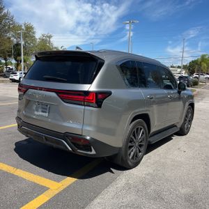 LEXUS LX 600 F SPORT HANDLING - 8
