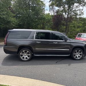 2015 Cadillac ESCALADE ESV LUXURY — фото 10