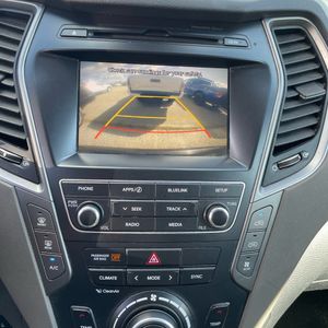 صورة 38 لـ 2017 Hyundai SANTA FE SE