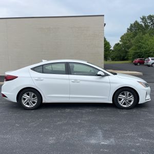 2020 Hyundai ELANTRA SEL — фото 9