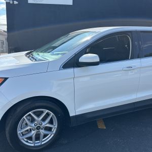FORD EDGE SEL - 2