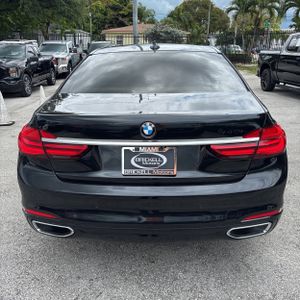 BMW 7 SERIES 740I - 7