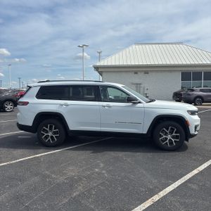 JEEP GRAND CHEROKEE L LIMITED - 10