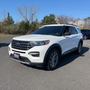 FORD EXPLORER XLT - 1