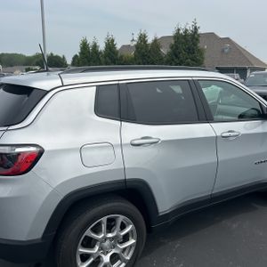 2024 JEEP COMPASS LATITUDE LUX 照片 9