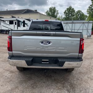 2025 FORD F-150 XLT photo 7