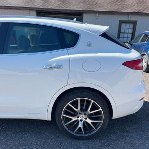 MASERATI LEVANTE GRANLUSSO - 6