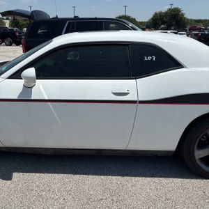 2013 Dodge CHALLENGER R/T PLUS — фото 4