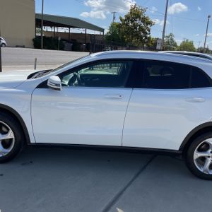 MERCEDES-BENZ GLA-CLASS - 4