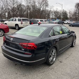 VOLKSWAGEN PASSAT 1.8T R-LINE - 7