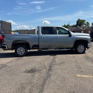صورة 10 لـ 2025 Chevrolet SILVERADO 2500HD LT