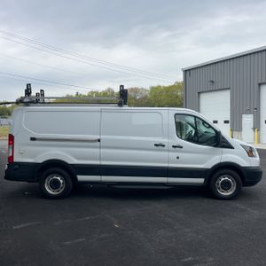 FORD TRANSIT 150 - 10