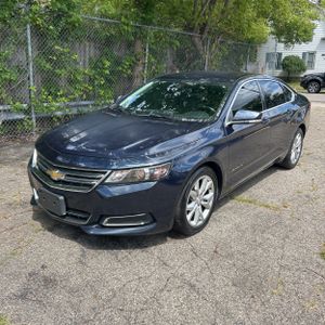 2017 Chevrolet IMPALA LT — фото 1