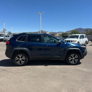 JEEP CHEROKEE TRAILHAWK - 10