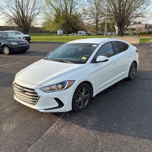 HYUNDAI ELANTRA SEL - 1