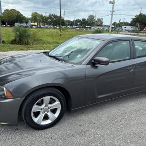 صورة 2 لـ 2014 Dodge CHARGER SE