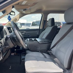 صورة مصغرة 32 لـ 2019 RAM 1500 BIG HORN