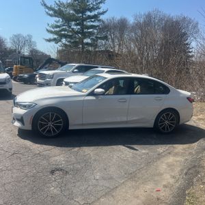BMW 3-SERIES 330I XDRIVE - 3