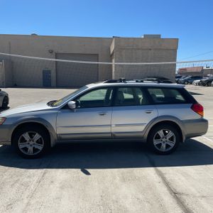 صورة 3 لـ 2007 Subaru OUTBACK 3.0R L.L. BEAN EDITION