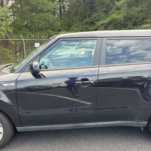صورة 4 لـ 2015 KIA SOUL +