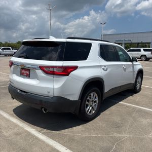 صورة 8 لـ 2020 Chevrolet TRAVERSE LT CLOTH
