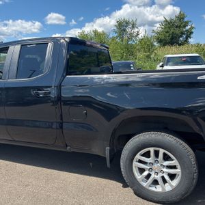 2020 Chevrolet SILVERADO 1500 LT photo 6