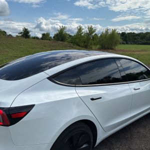 صورة 9 لـ 2025 Tesla MODEL 3 LONG RANGE
