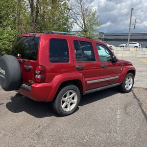 JEEP LIBERTY LIMITED - 8