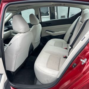 صورة 33 لـ 2025 Nissan ALTIMA SV