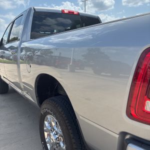 2024 RAM 2500 LARAMIE 照片 6