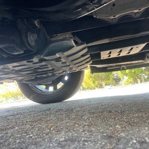 2015 Lexus LX 570 BASE — фото 28
