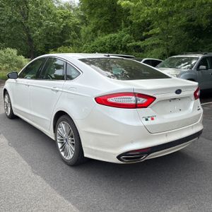 FORD FUSION SE - 5