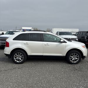 FORD EDGE SEL - 10