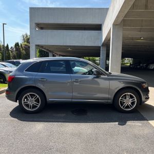 AUDI Q5 2.0T PREMIUM - 10