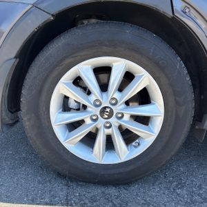 صورة مصغرة 19 لـ 2019 KIA SORENTO LX