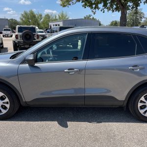 صورة 4 لـ 2026 FORD ESCAPE ACTIVE