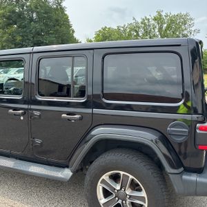 2019 JEEP WRANGLER UNLIMITED SAHARA — фото 6