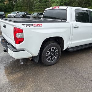 2019 Toyota TUNDRA LIMITED photo 9